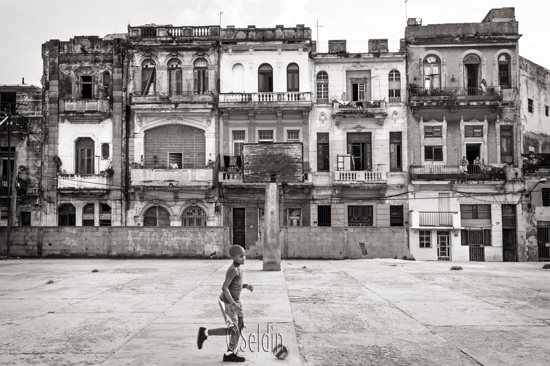 Environmental Portraits in Cuba, by Jay Seldin